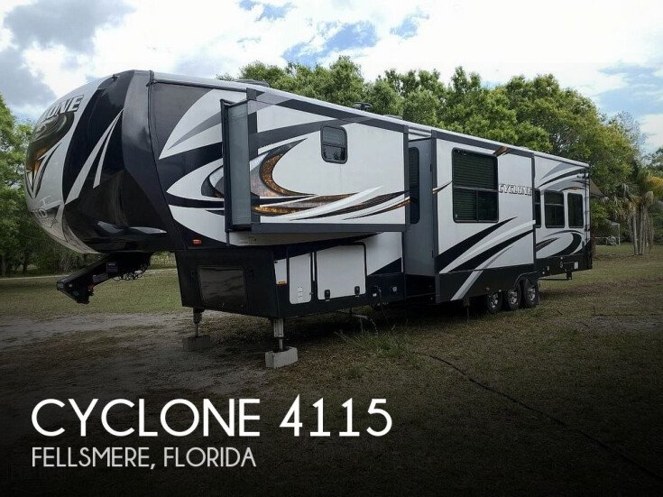 Thumbnail Photo undefined for 2018 Heartland Cyclone 4115
